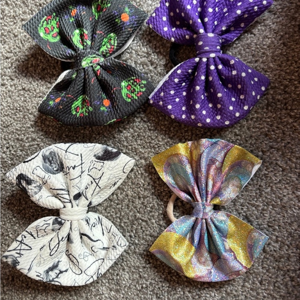 Hair tie bows